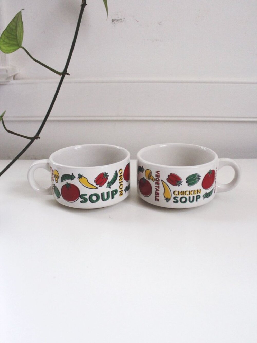 Vintage Houston Foods Ceramic Soup Mugs Set Of 2 Retro Farmhouse Nostalgic 70s 8